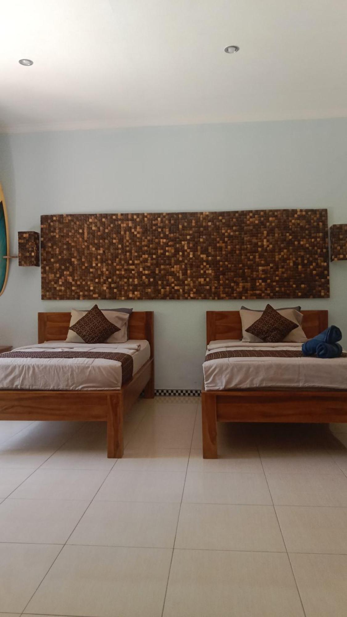 Harris Surf Villa Pulukan Kültér fotó