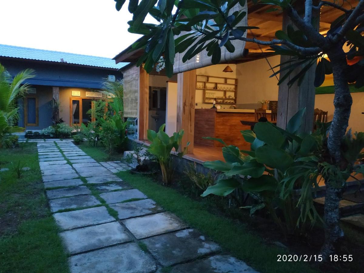 Harris Surf Villa Pulukan Kültér fotó